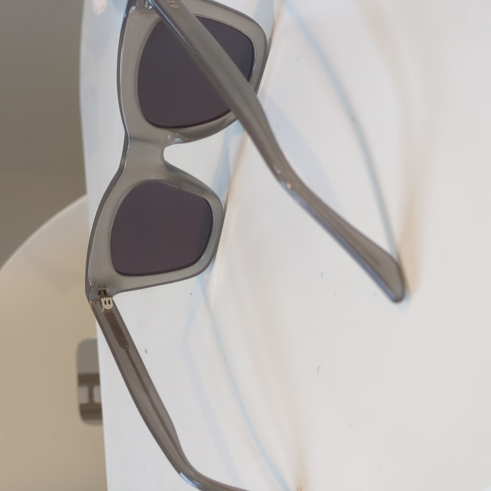 Diff Eyewear Gray Sunglasses - image 4